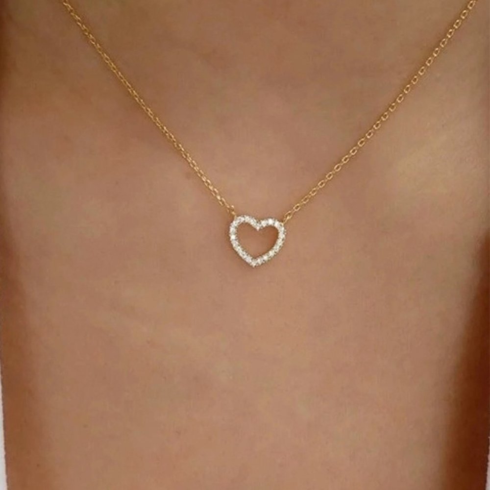 New Diamond Heart Clavicle Necklace